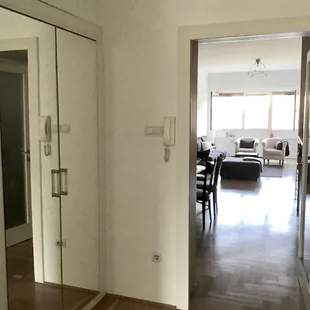 Spacious 3Br/2Bt Apartment With A/C In City Center Zagreb Exterior photo