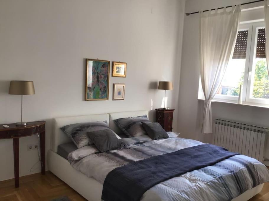 Apartment Spacious 3br/2bt With A/c In Center Zagreb